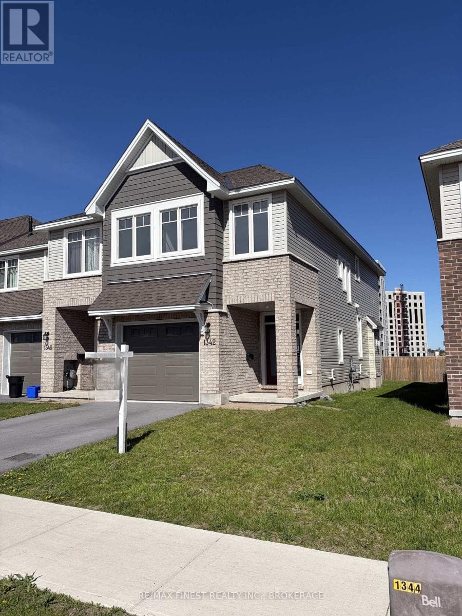1342 DEMERS AVENUE in Gardiners / Meadowbrook