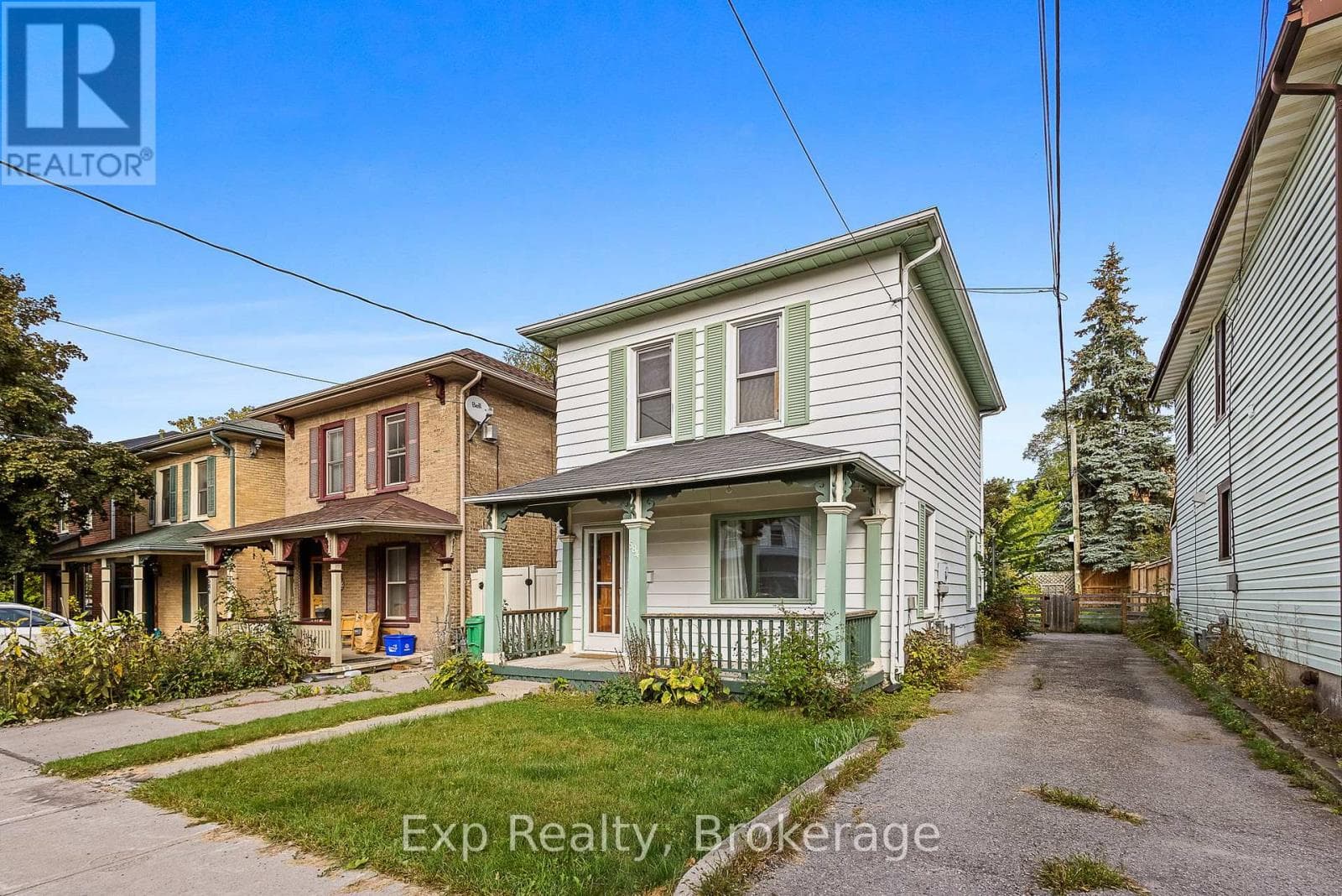 584 MAIDEN LANE, Central Lakes — photo 2