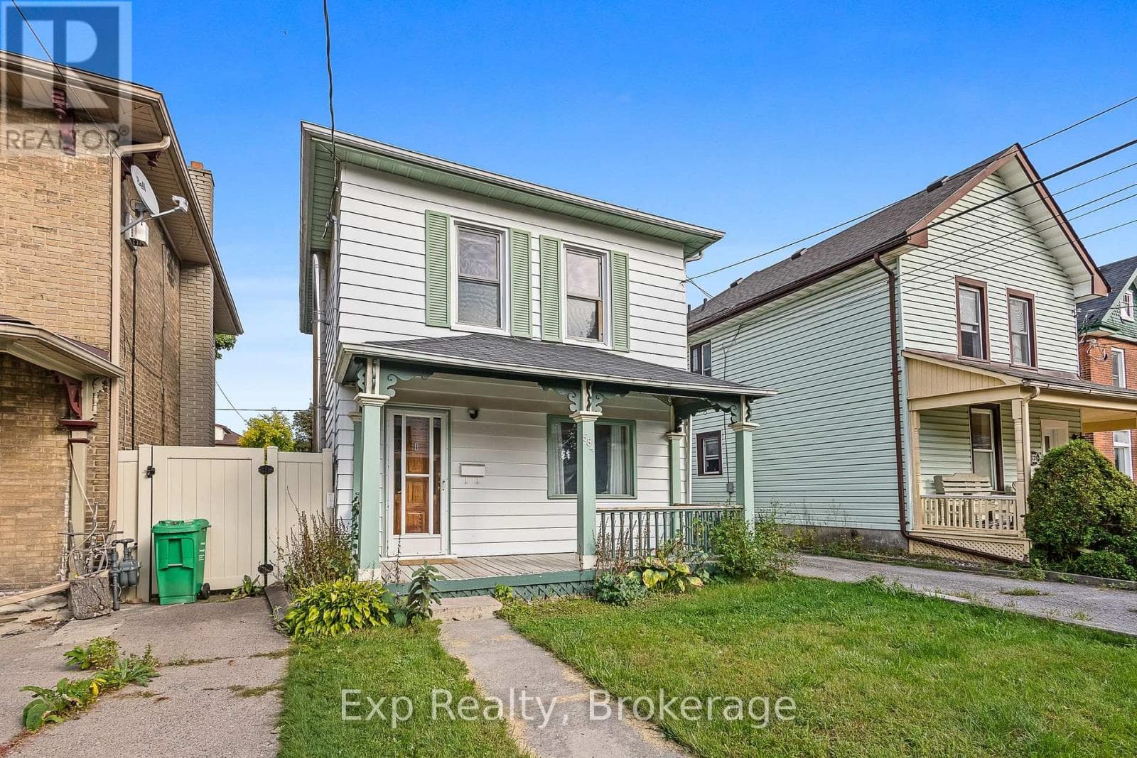 584 MAIDEN LANE, Central Lakes — photo 3