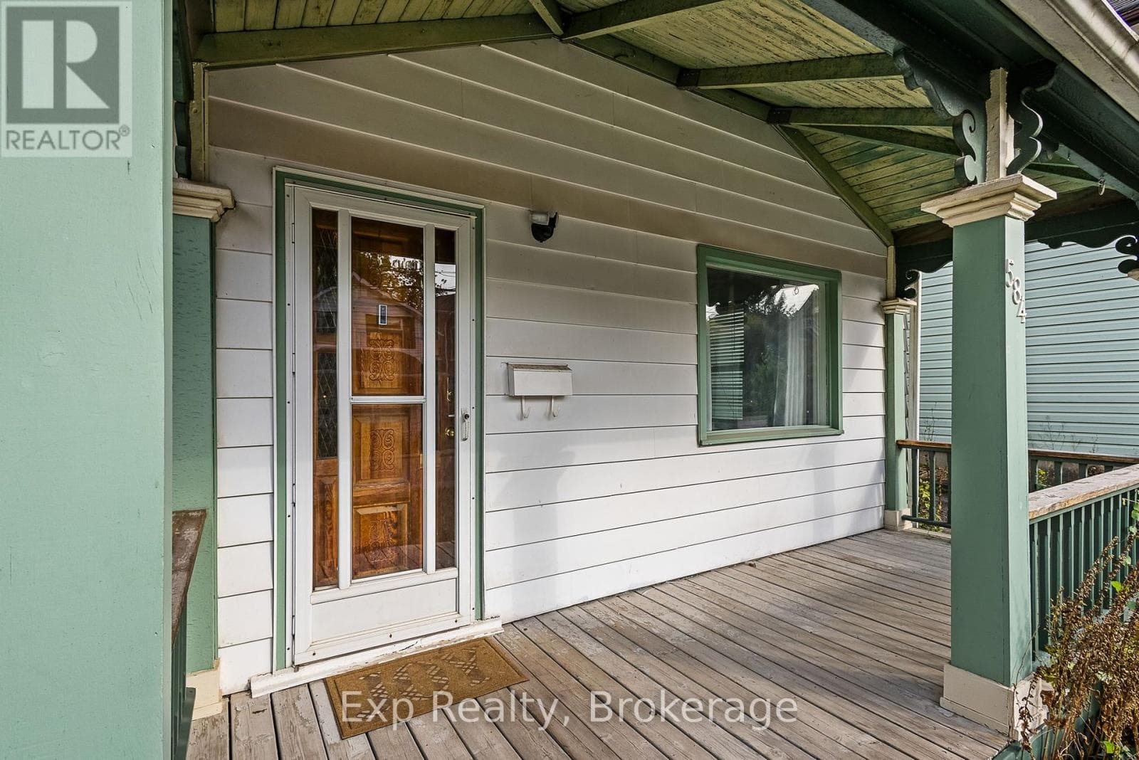 584 MAIDEN LANE, Central Lakes — photo 4