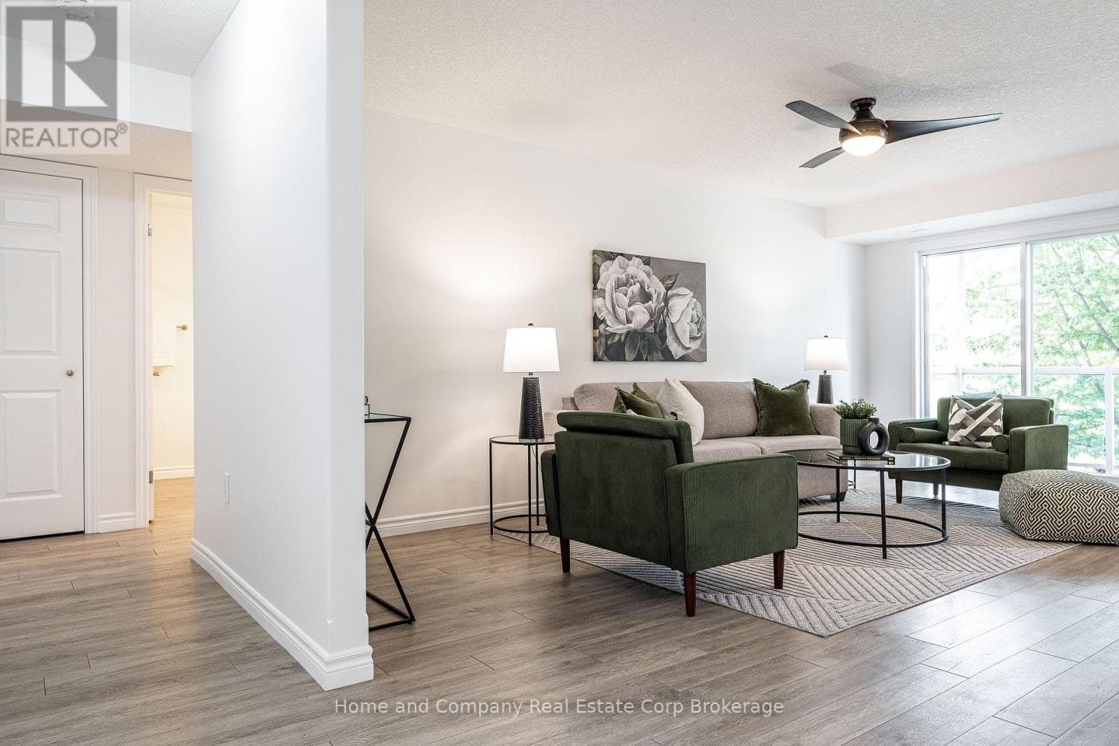 4 - 148 BORDEN STREET, OnePoint — photo 2