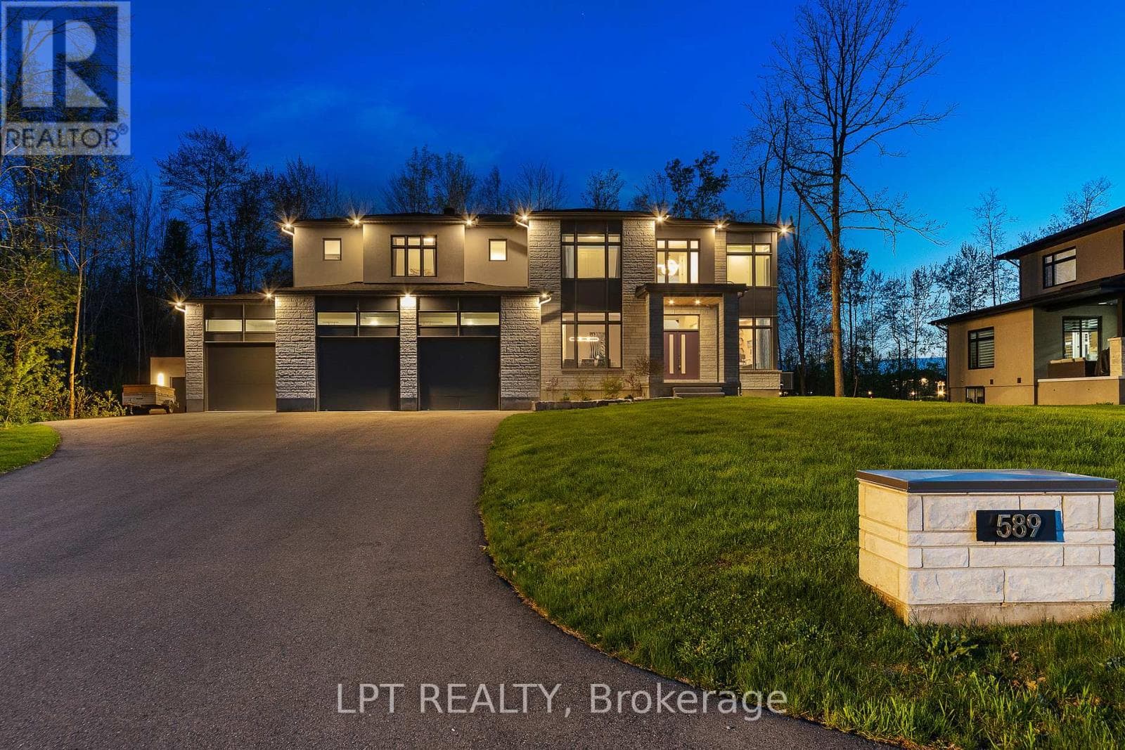 589 SHOREWAY DRIVE in GREELY