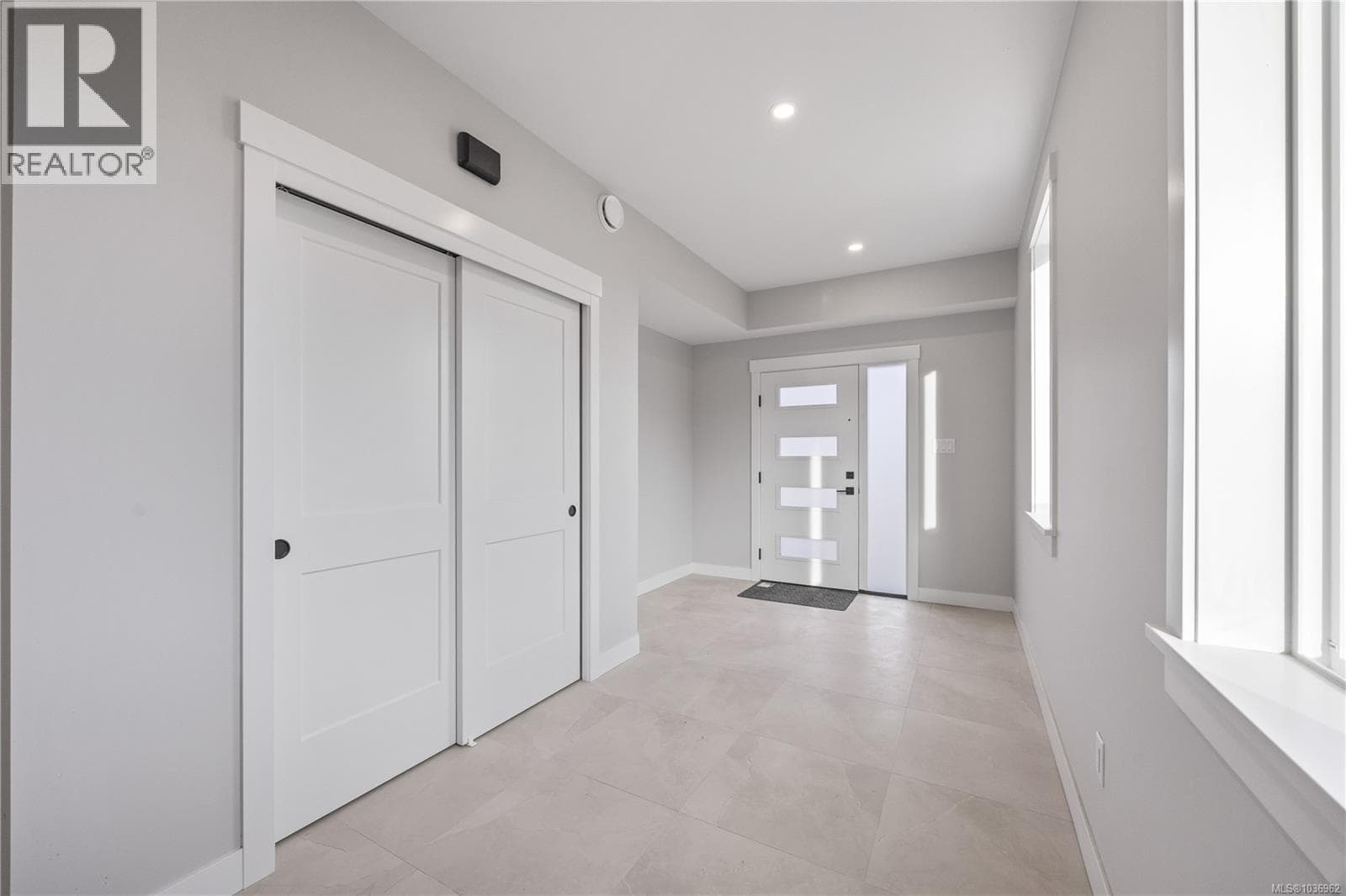 145 Marina View Dr, Vancouver Island — photo 2