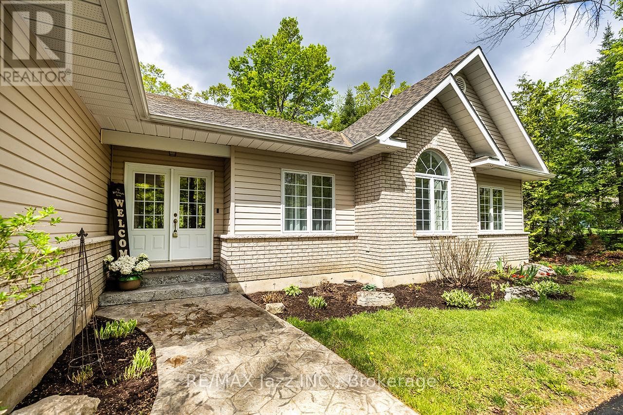 72 SUMCOT DRIVE, Central Lakes — photo 5