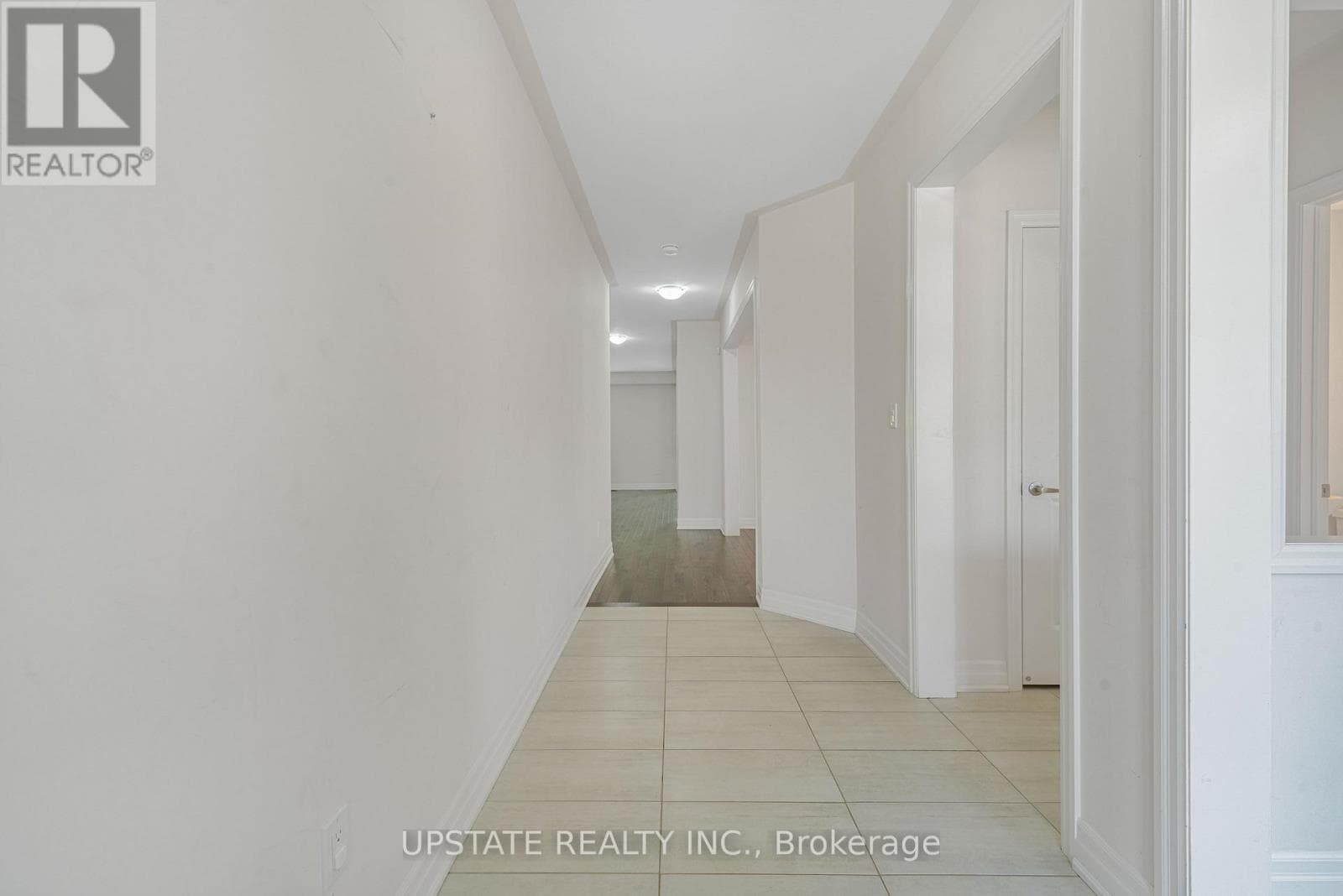 9218 WHITE OAK AVENUE N, Toronto — photo 3