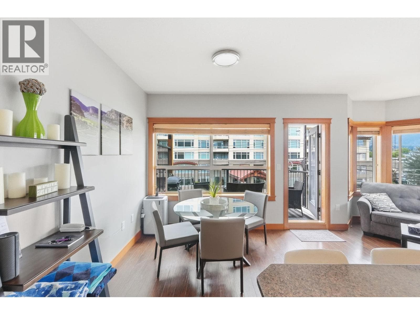 93 WINNIPEG STREET UNIT 301, Interior REALTORS® — photo 4