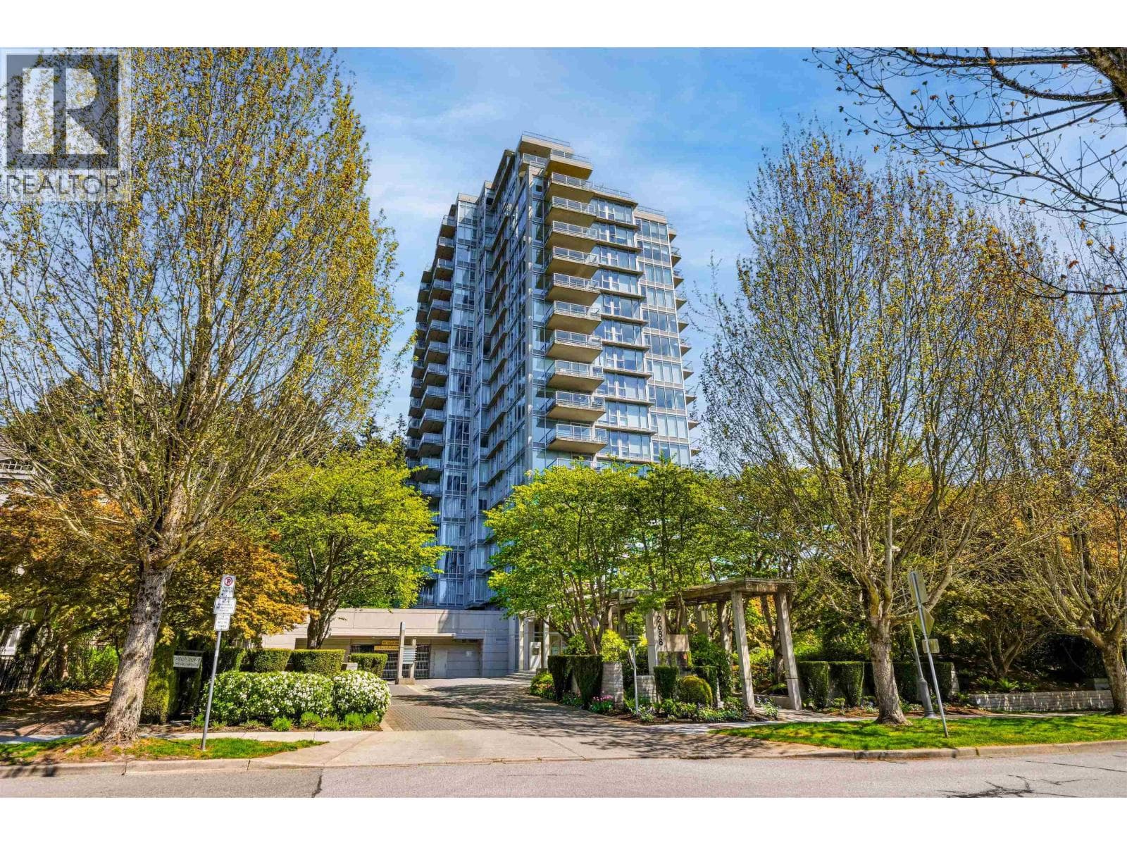 905 2688 WEST MALL in 