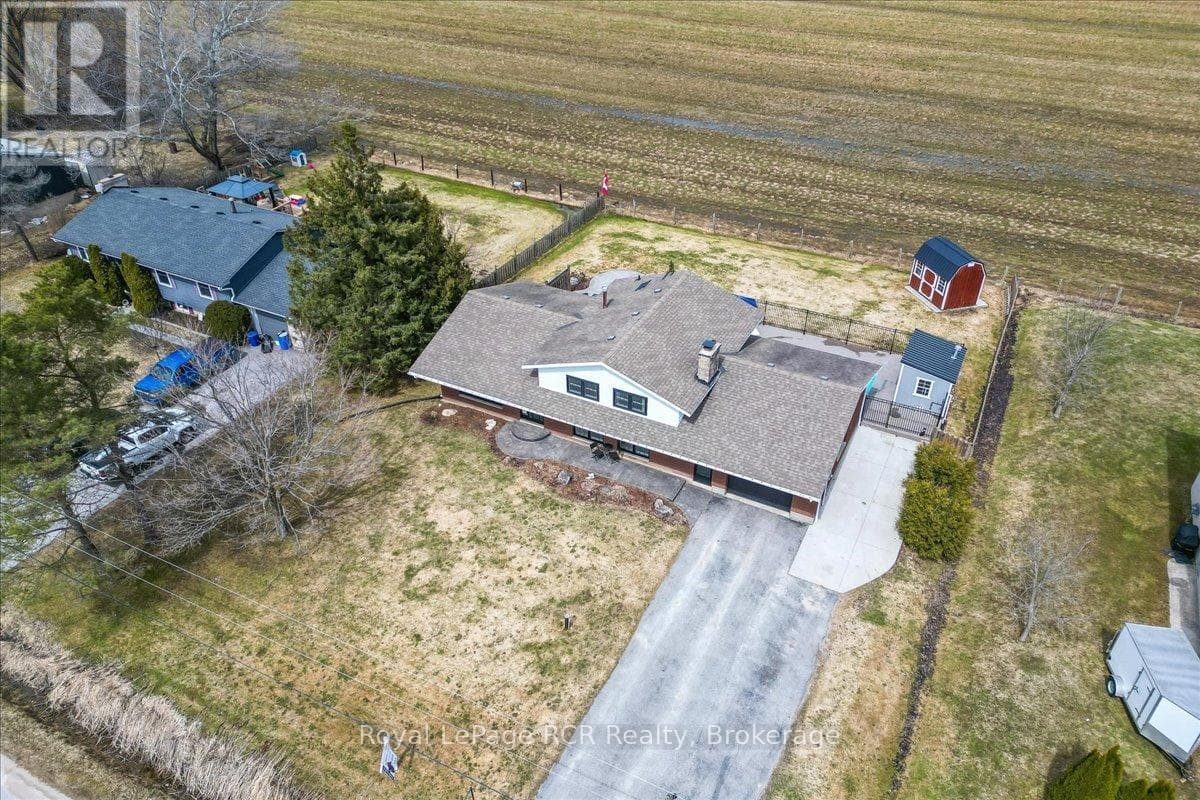 883 30TH STREET W in 