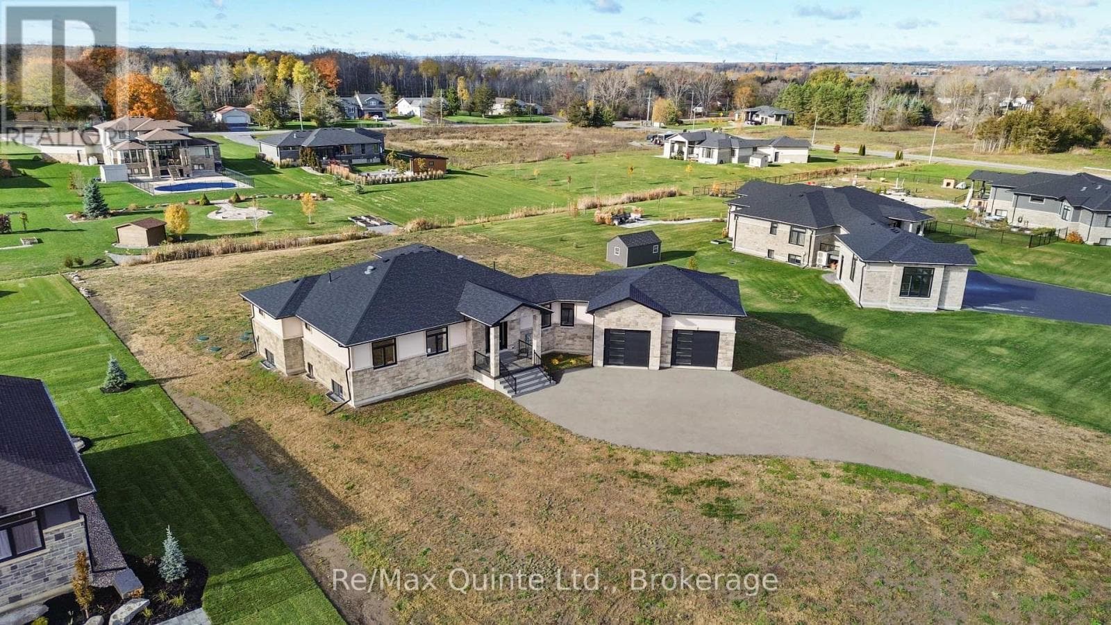 76 NAVIGATION DRIVE, Central Lakes — photo 2