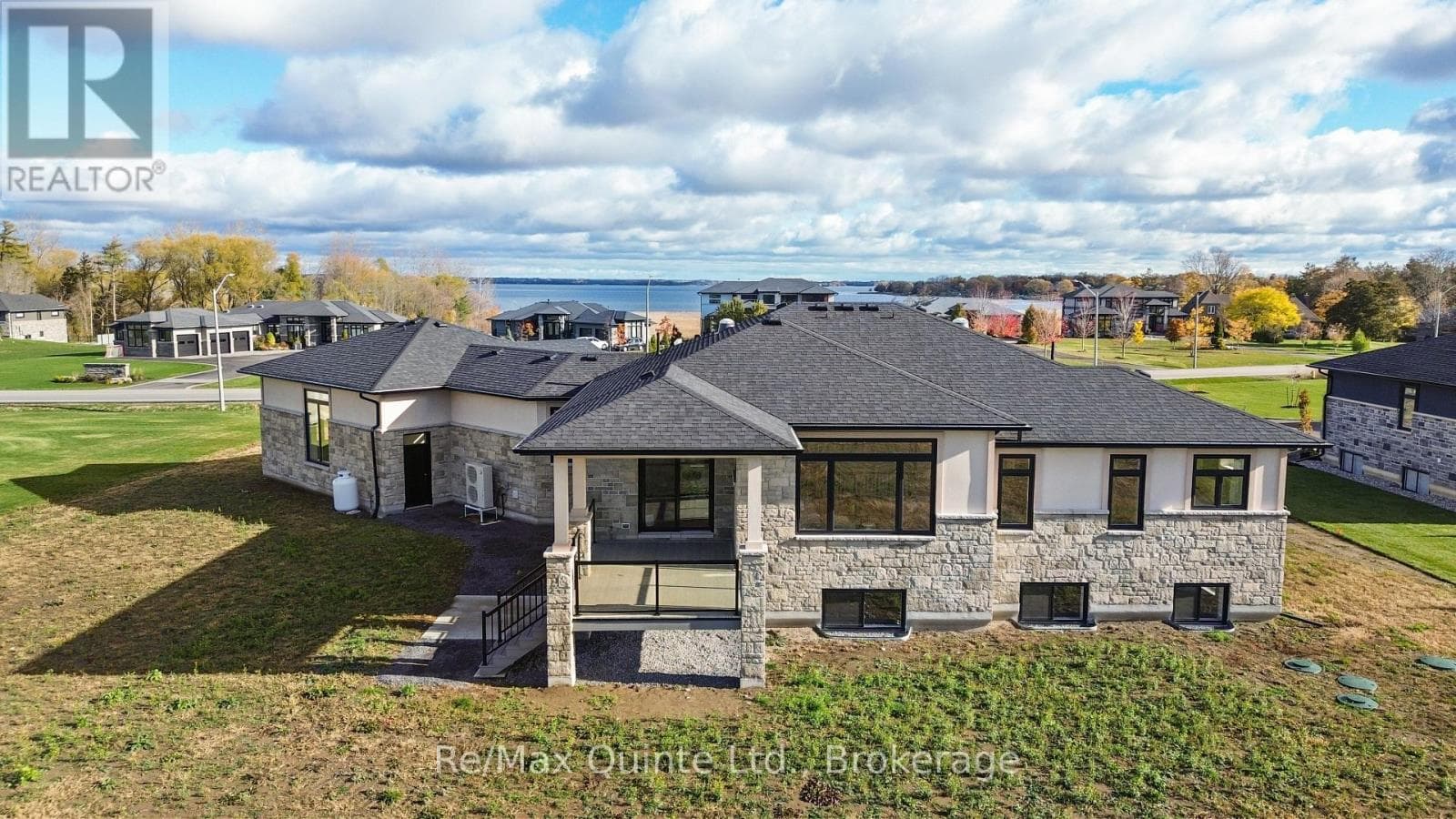 76 NAVIGATION DRIVE, Central Lakes — photo 5