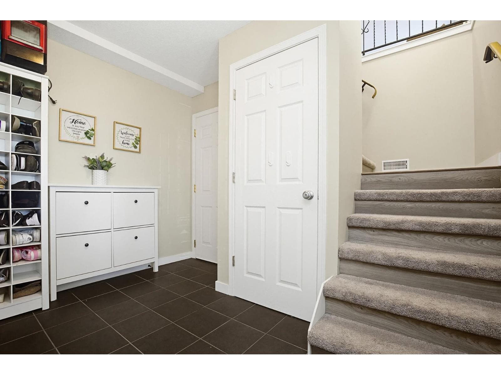 8541 MCEWEN TERRACE, Fraser Valley — photo 2