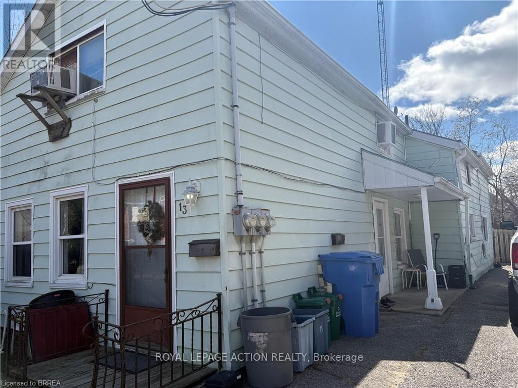 13 SHERIDAN STREET, Toronto — photo 4