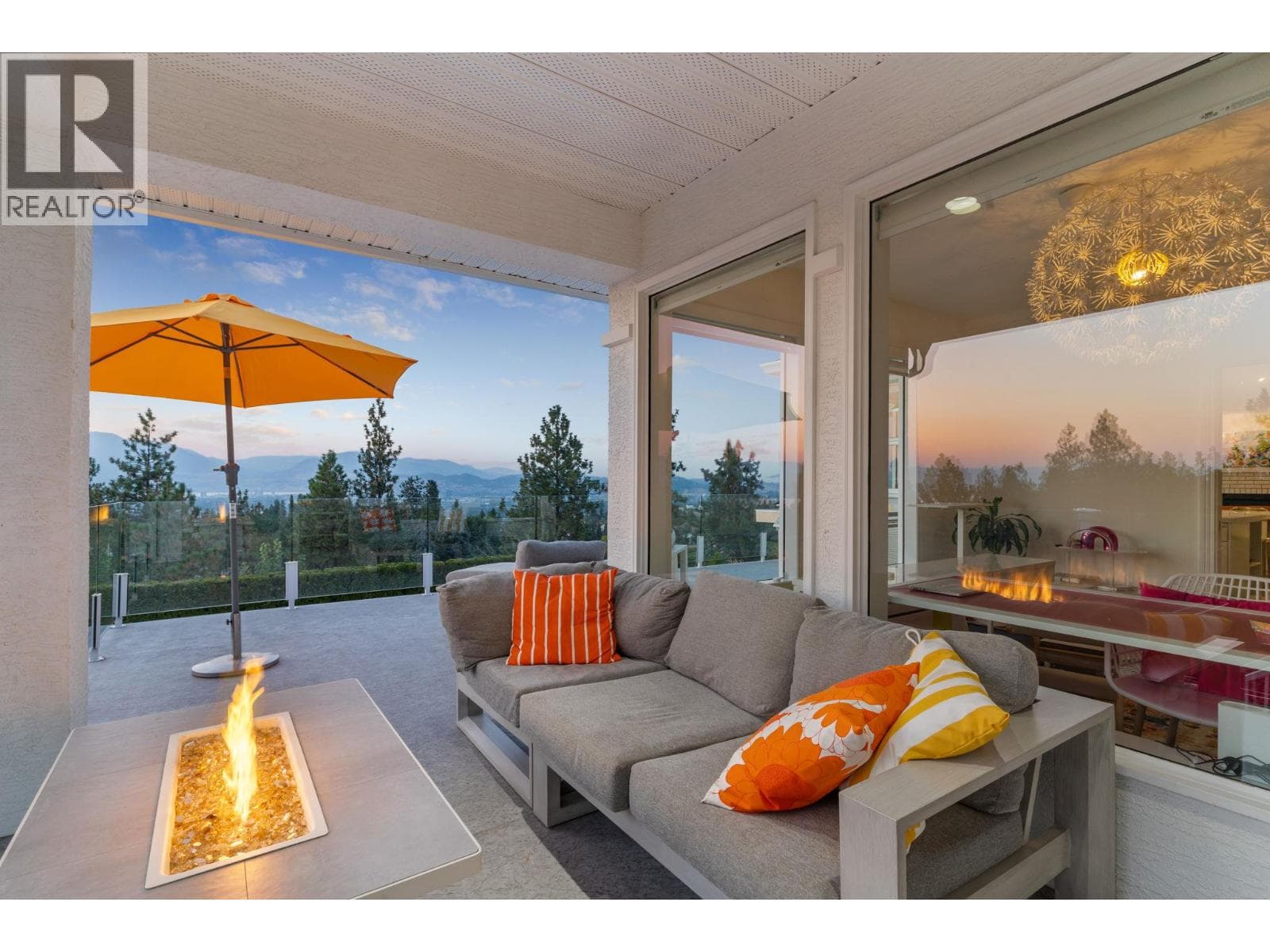 2270 GRANTHAM ROAD, Interior REALTORS® — photo 3
