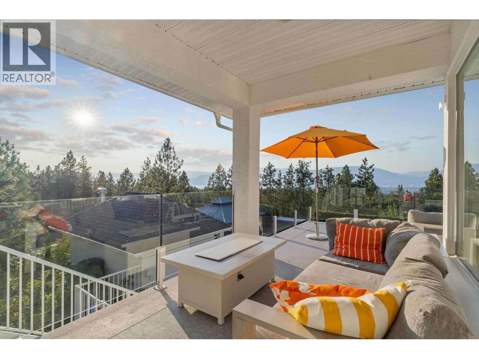 2270 GRANTHAM ROAD, Interior REALTORS® — photo 5