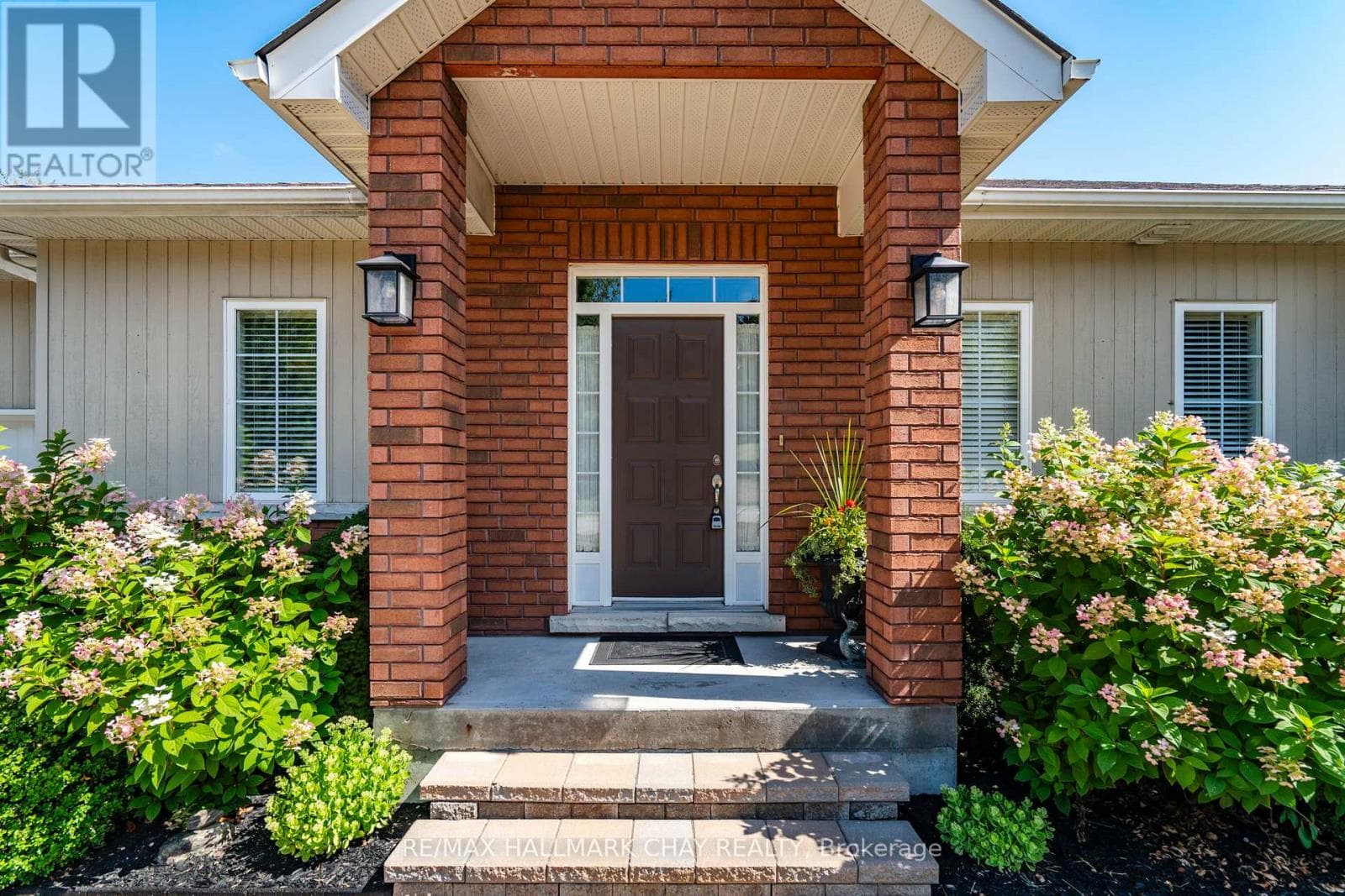 32 VALLEYCREST DRIVE, Toronto — photo 4