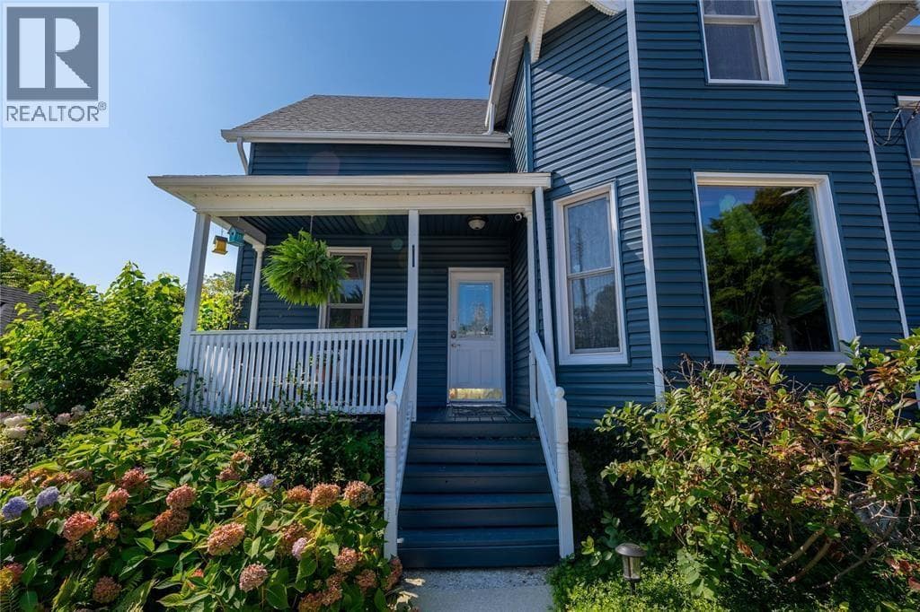 224 VIDAL STREET SOUTH, Sarnia — photo 2
