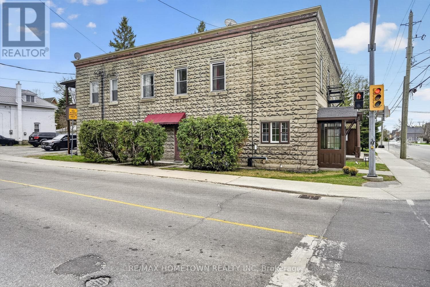 61 PEARL STREET E, Rideau St.Lawrence — photo 3
