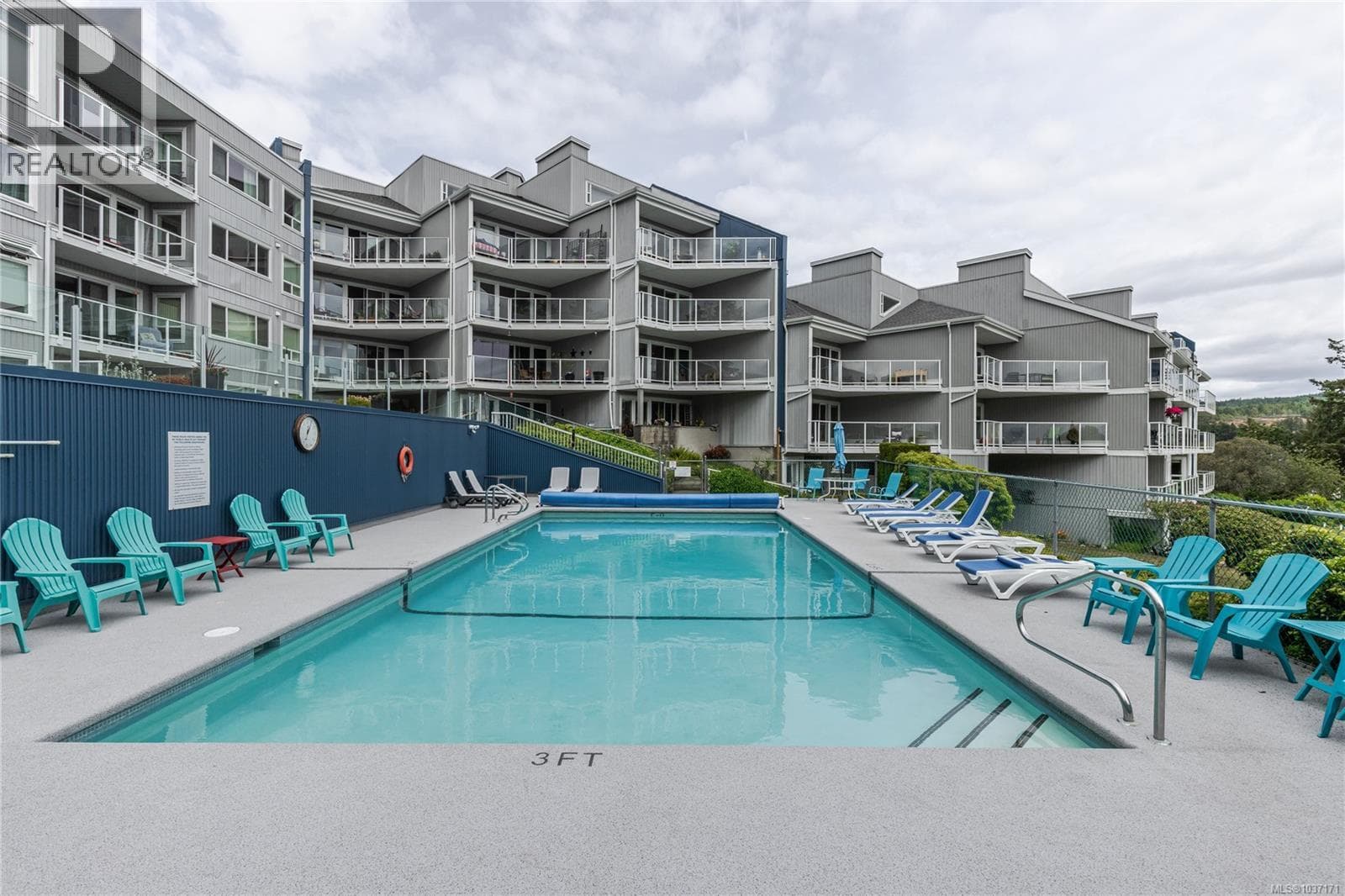 601 2560 Departure Bay Rd, Vancouver Island — photo 5