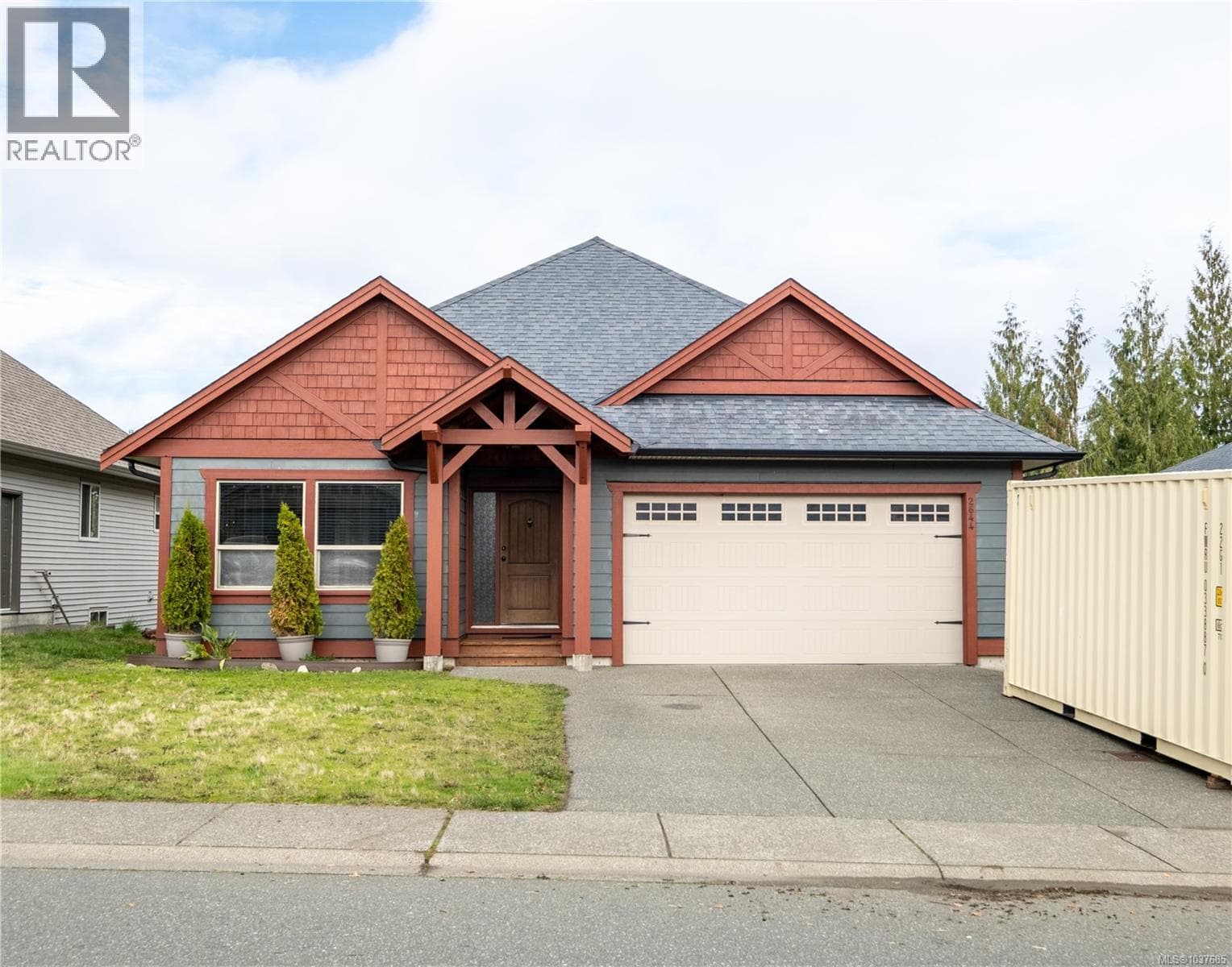 2644 Kendal Ave in 