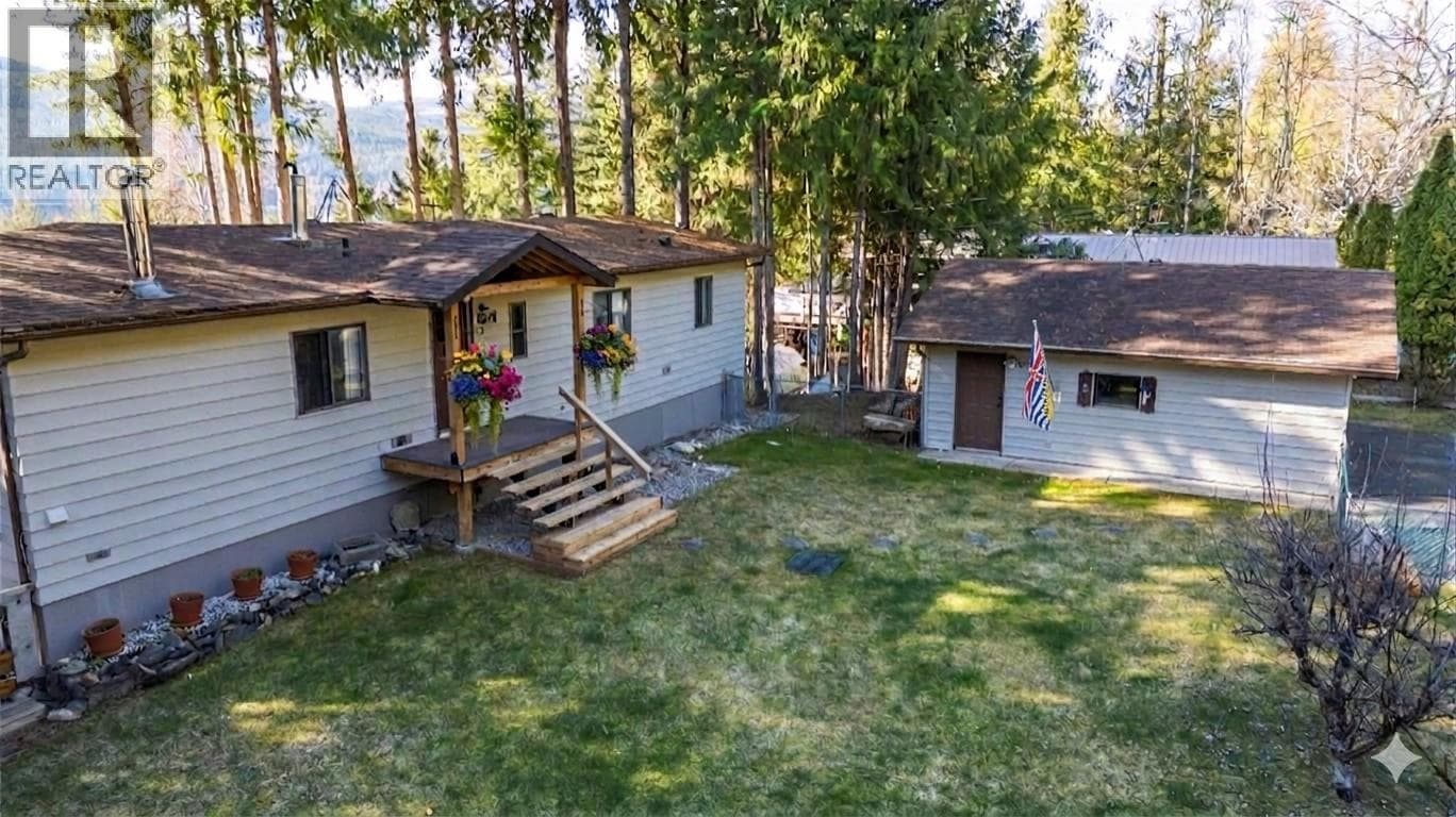 8698 PENWITH WAY in 