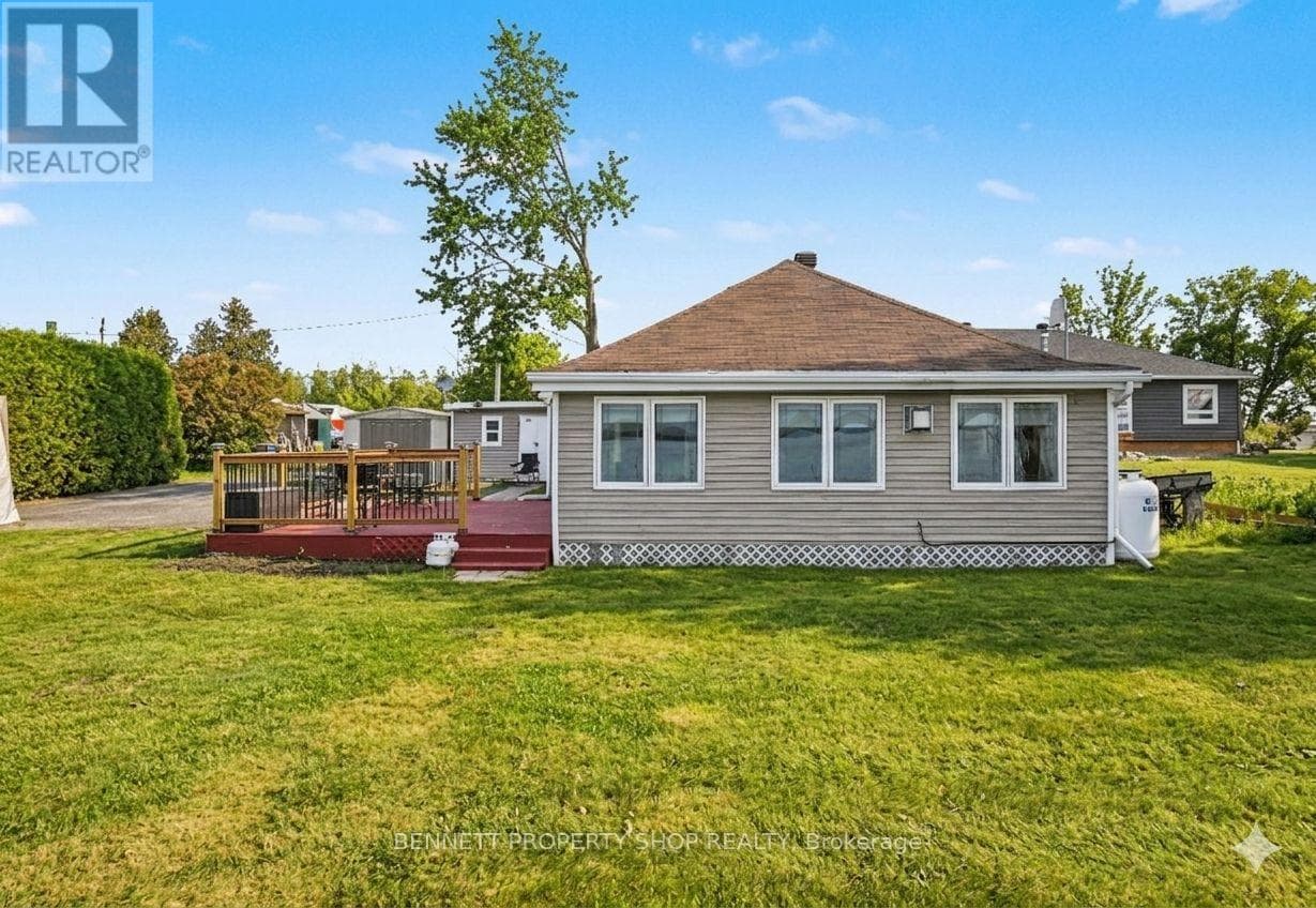 143 RATHWELL SHORE ROAD, Ottawa — photo 2