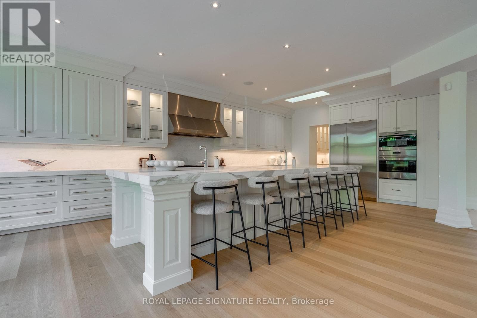 27 TEDDINGTON PARK AVENUE, Toronto — photo 4