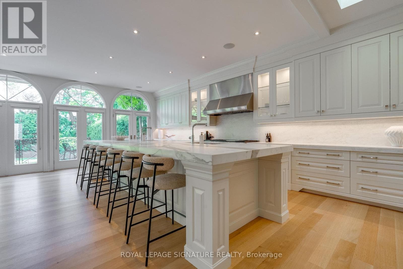 27 TEDDINGTON PARK AVENUE, Toronto — photo 5