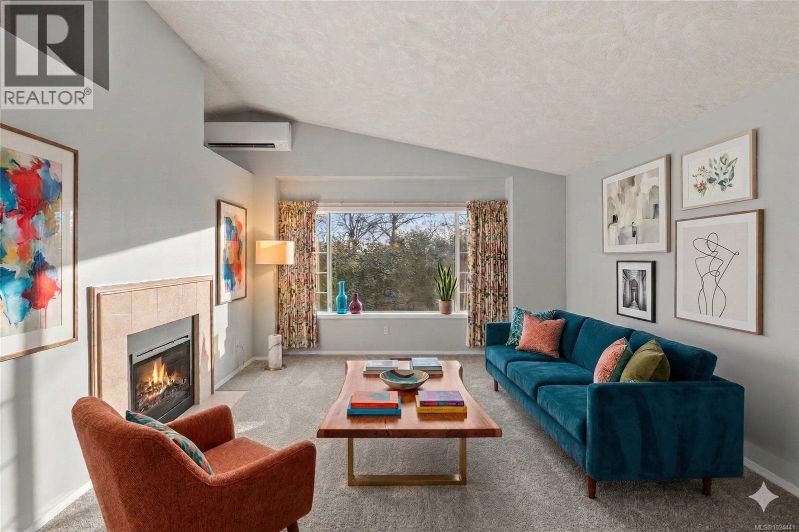22 901 Kentwood Lane, Victoria — photo 3
