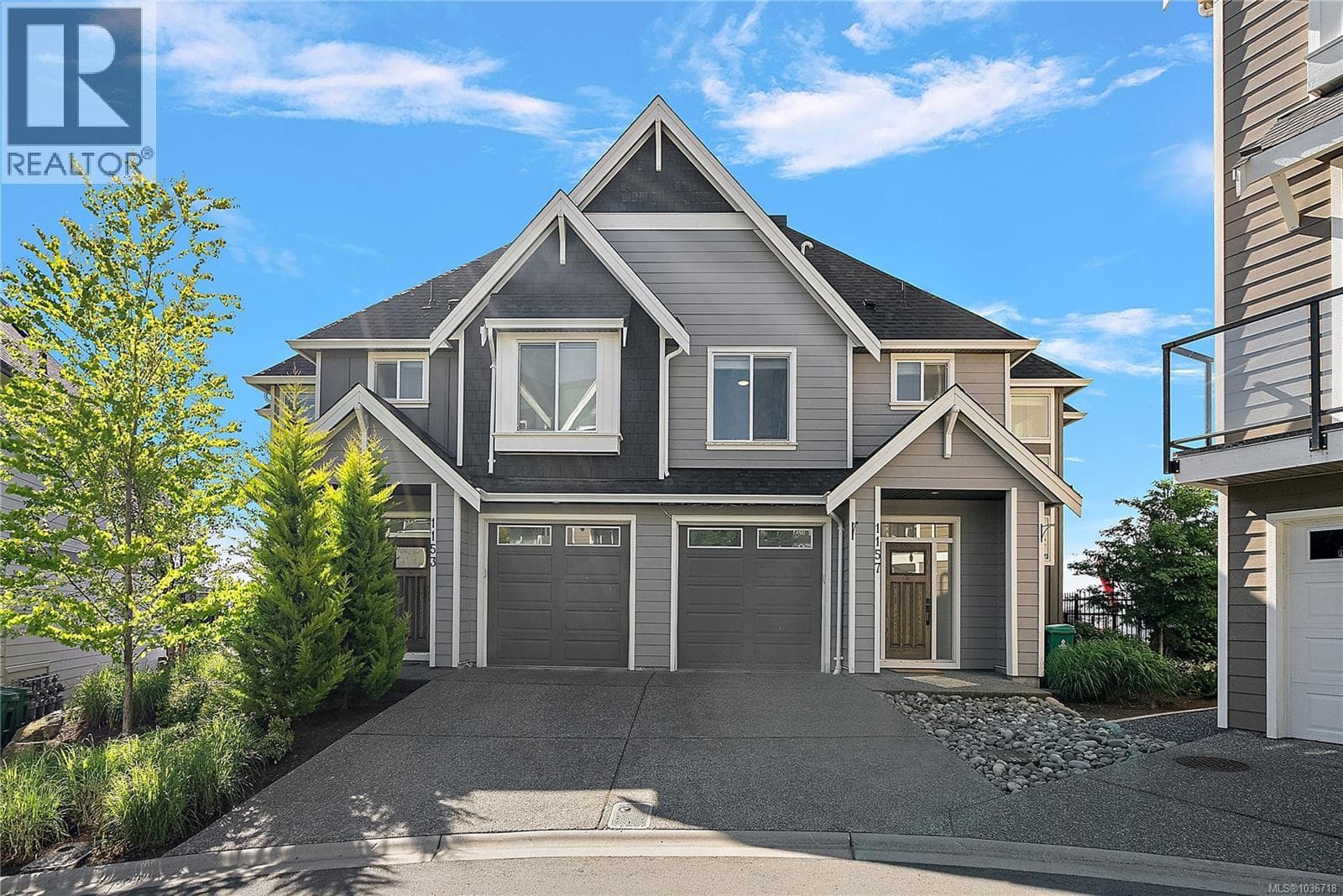 1157 Moonstone Loop in TBD7