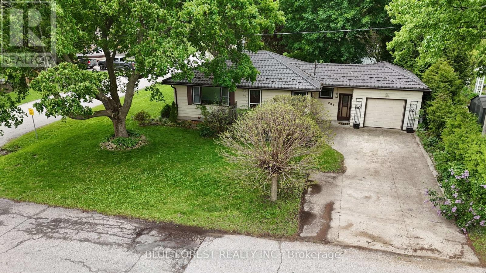 234 FLORA STREET, London and St. Thomas — photo 3