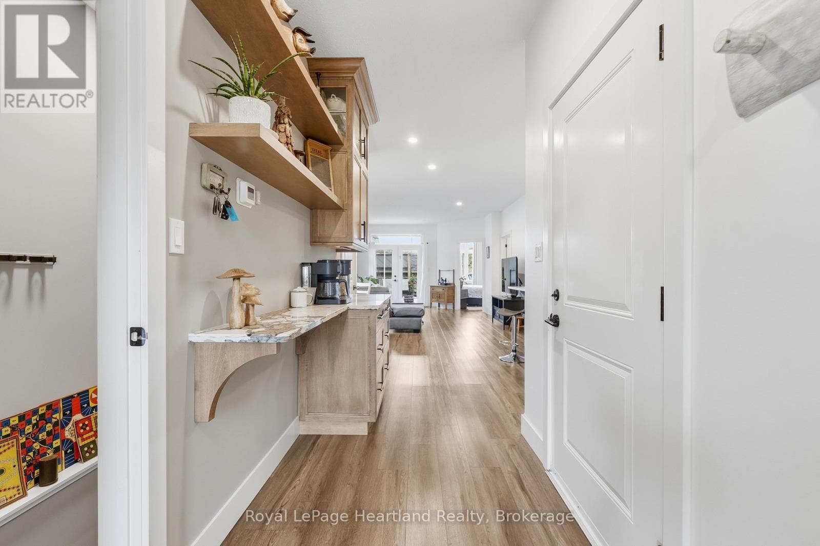 59 BRIARHILL ROAD, OnePoint — photo 4