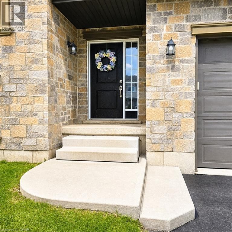 70 HALLIDAY DRIVE, Cornerstone — photo 2