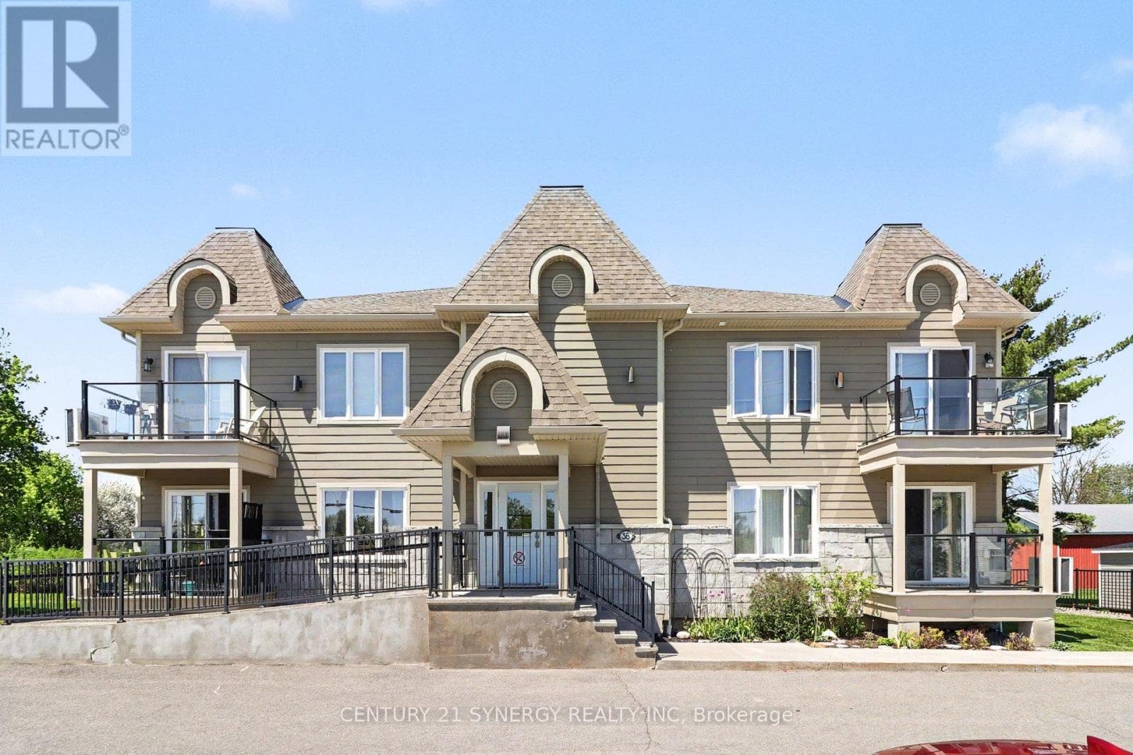 206 - 38 CHARLES STREET in 