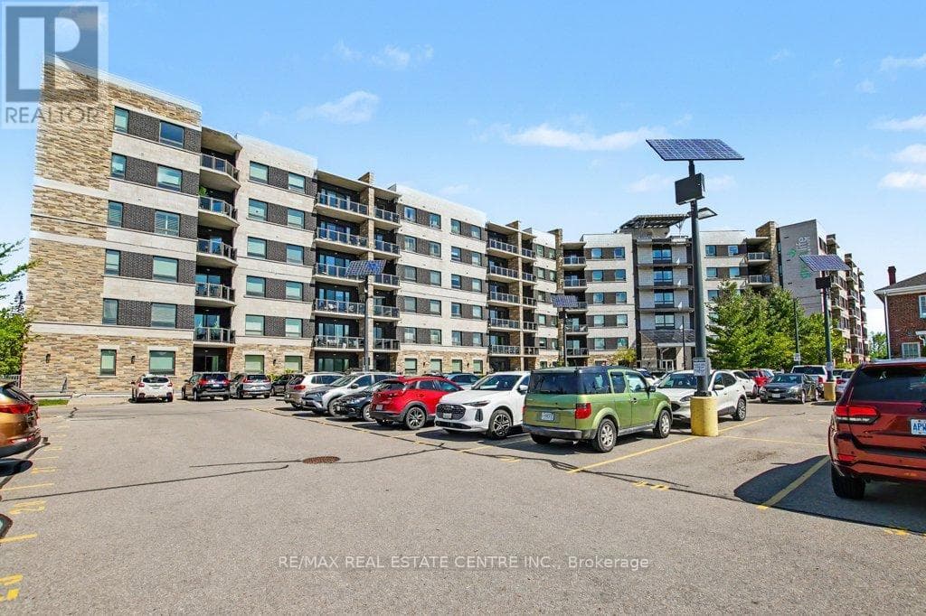 214 - 33 WHITMER STREET in Scott