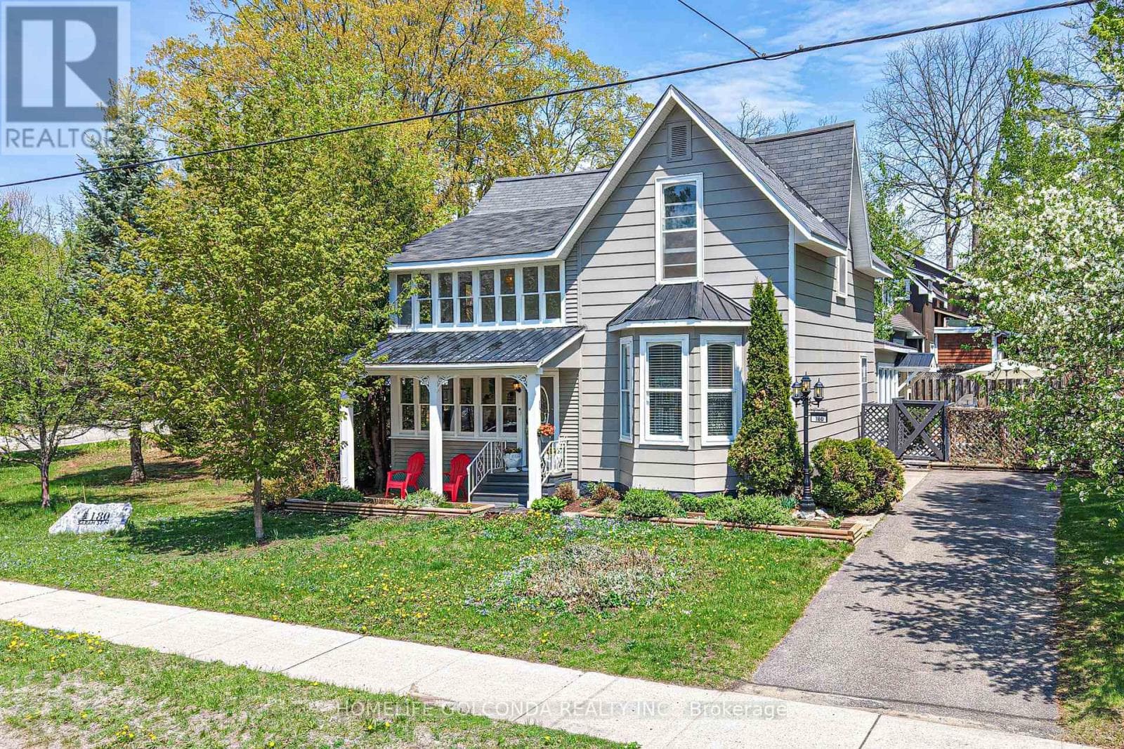 180 SARAH STREET NORTH in 