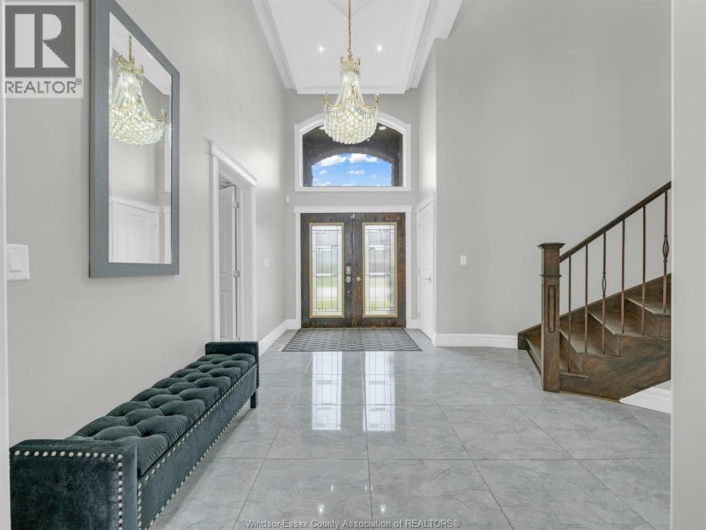 31 Heathview Trail, Windsor — photo 2