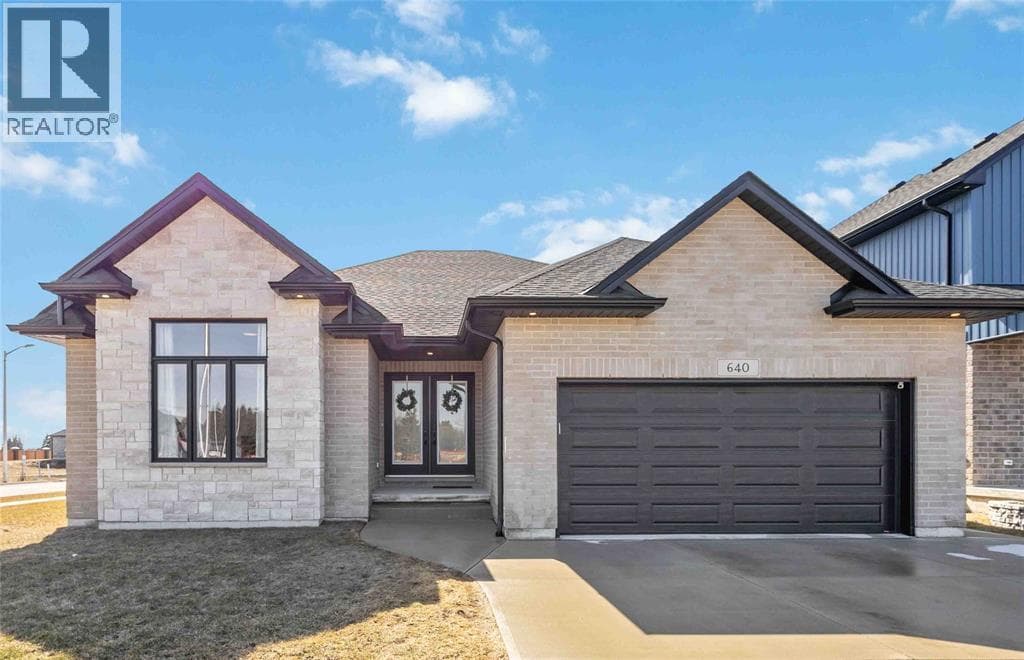 640 Sweetbay CRESCENT in 