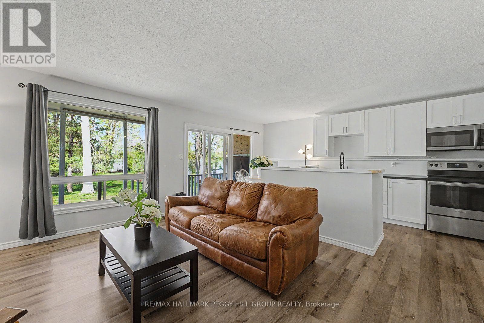 22 OLIVE CRESCENT, Toronto — photo 5