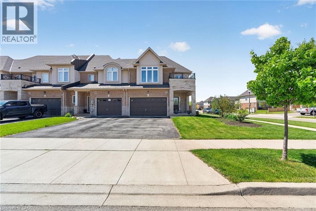 71 FOOTHILLS LANE in Industrial