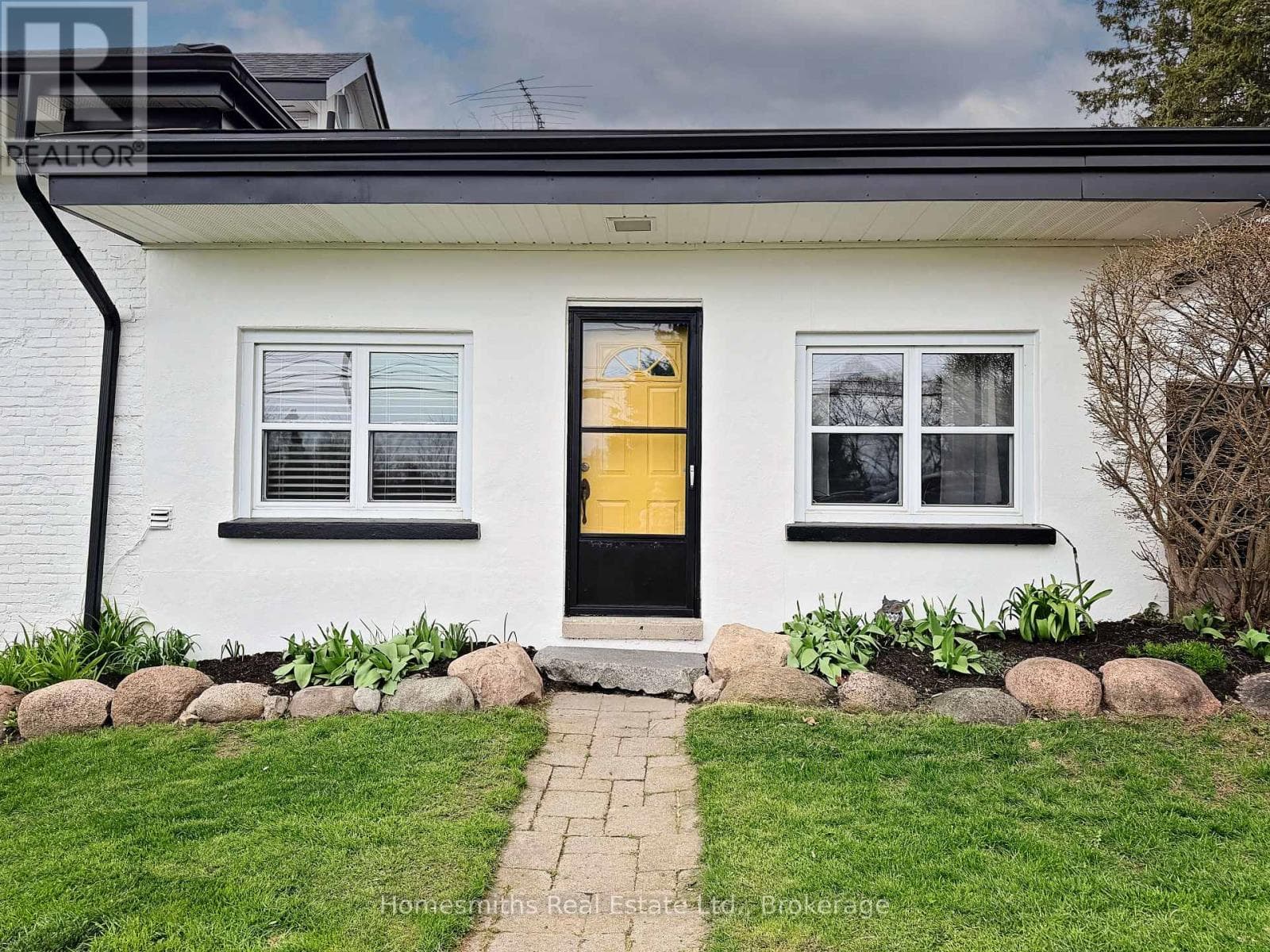 8766 DANFORTH ROAD W, Central Lakes — photo 2