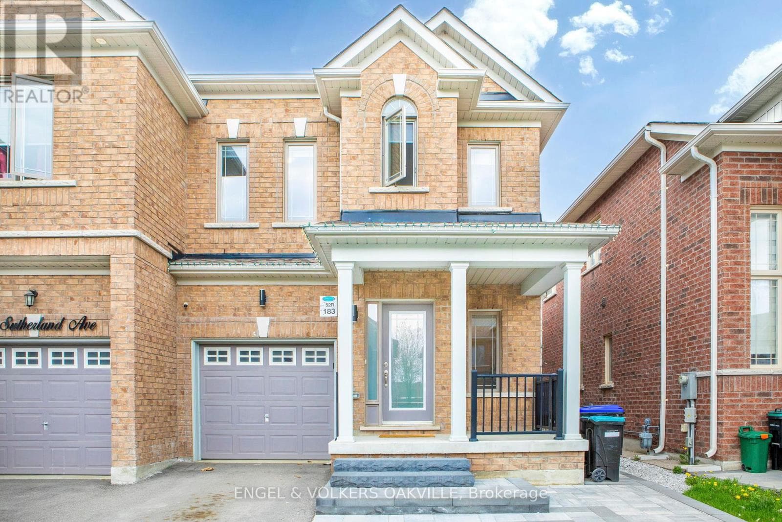 183 SUTHERLAND AVENUE, Toronto — photo 2