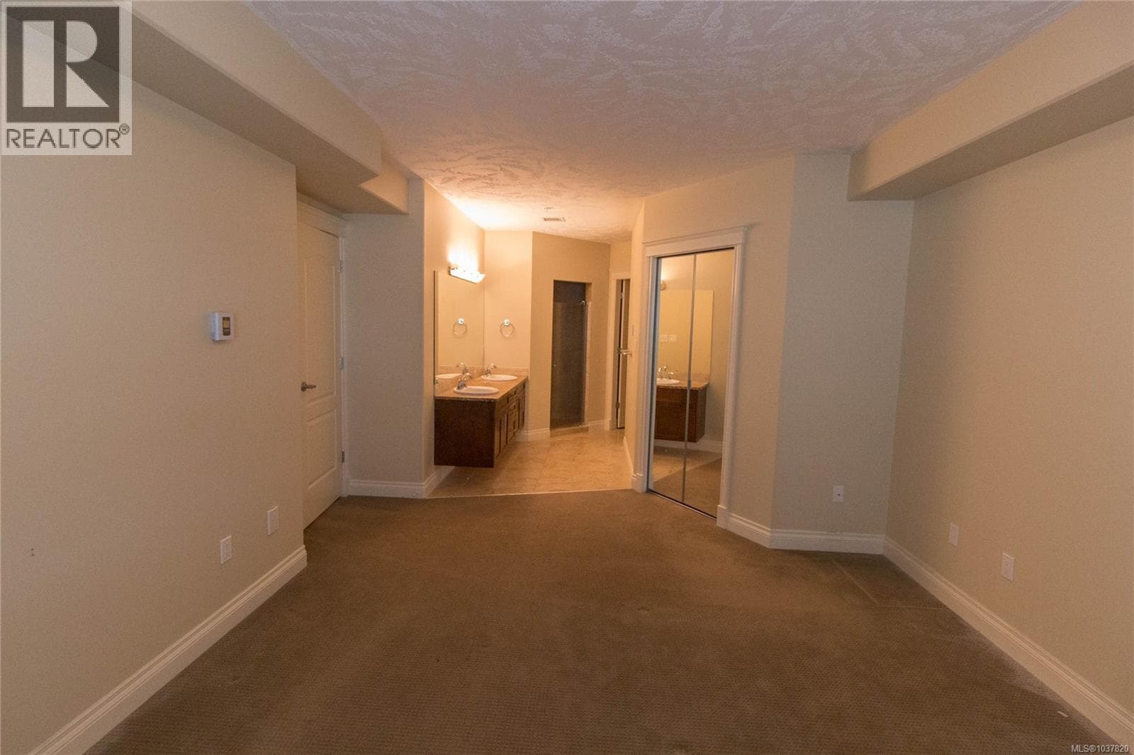636 3666 Royal Vista Way, Vancouver Island — photo 5
