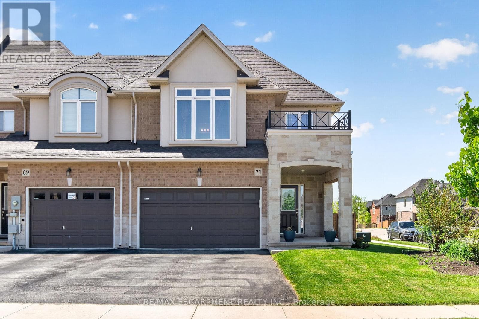 71 FOOTHILLS LANE, Toronto — photo 3