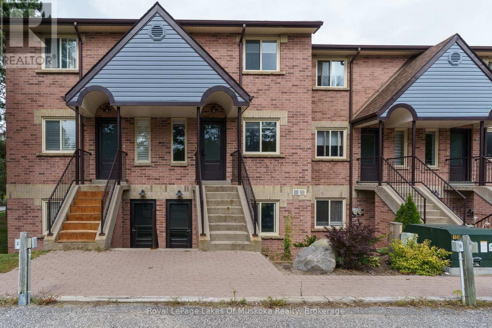 10 - 142 ECCLESTONE DRIVE, OnePoint — photo 2