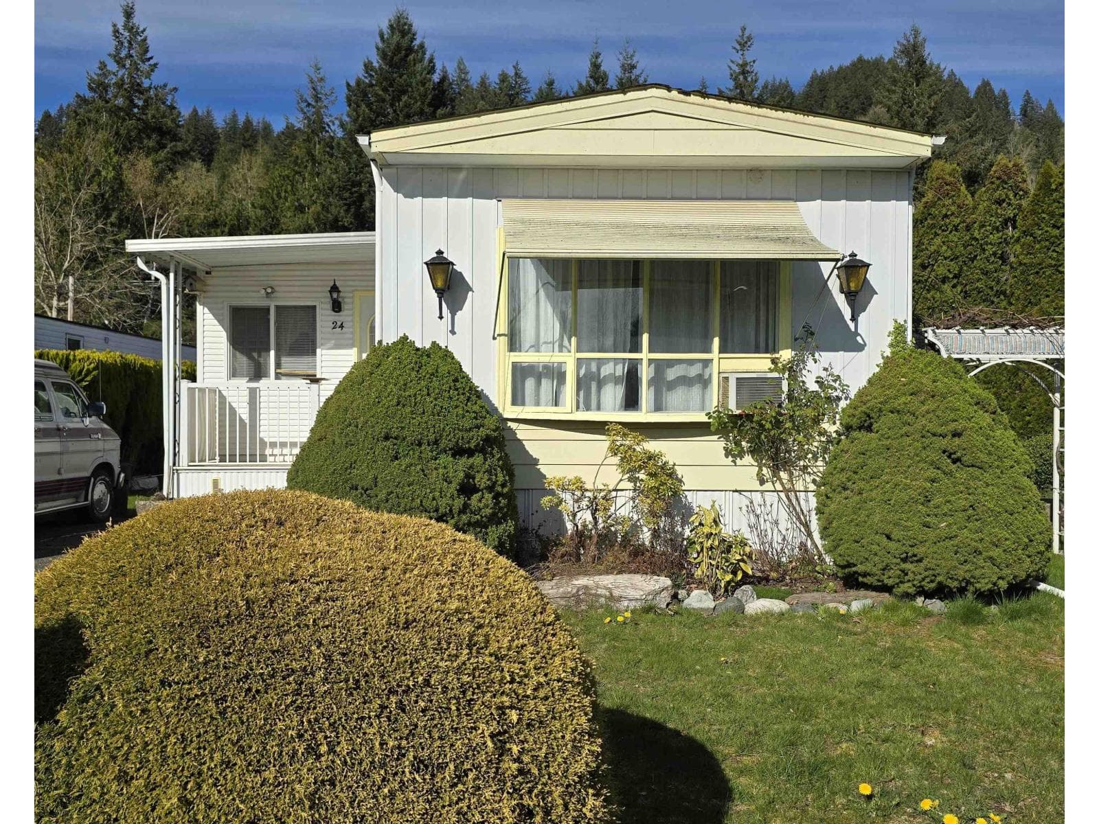 24 46484 CHILLIWACK LAKE ROAD, Chilliwack River Valley in 