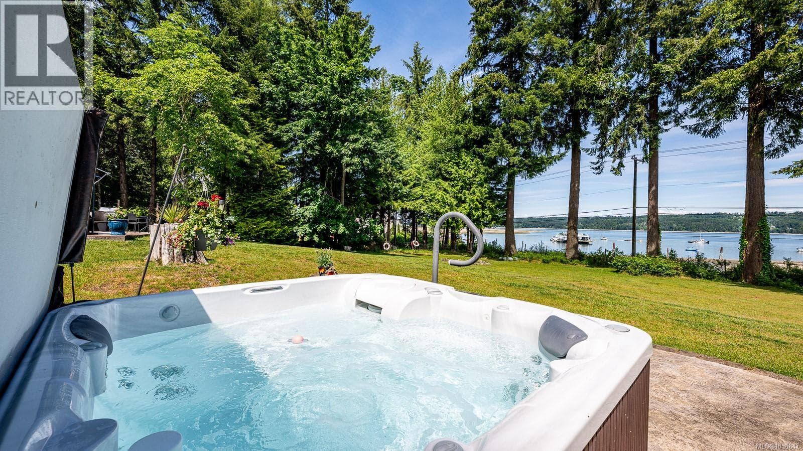 7410 Yake Rd, Vancouver Island — photo 2
