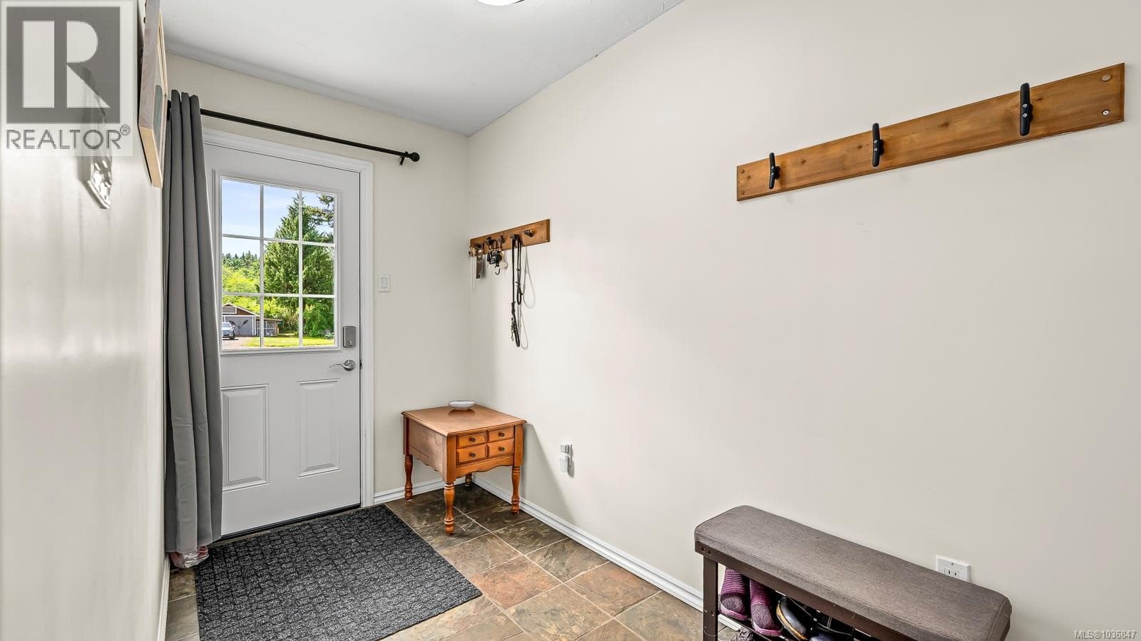 7410 Yake Rd, Vancouver Island — photo 5