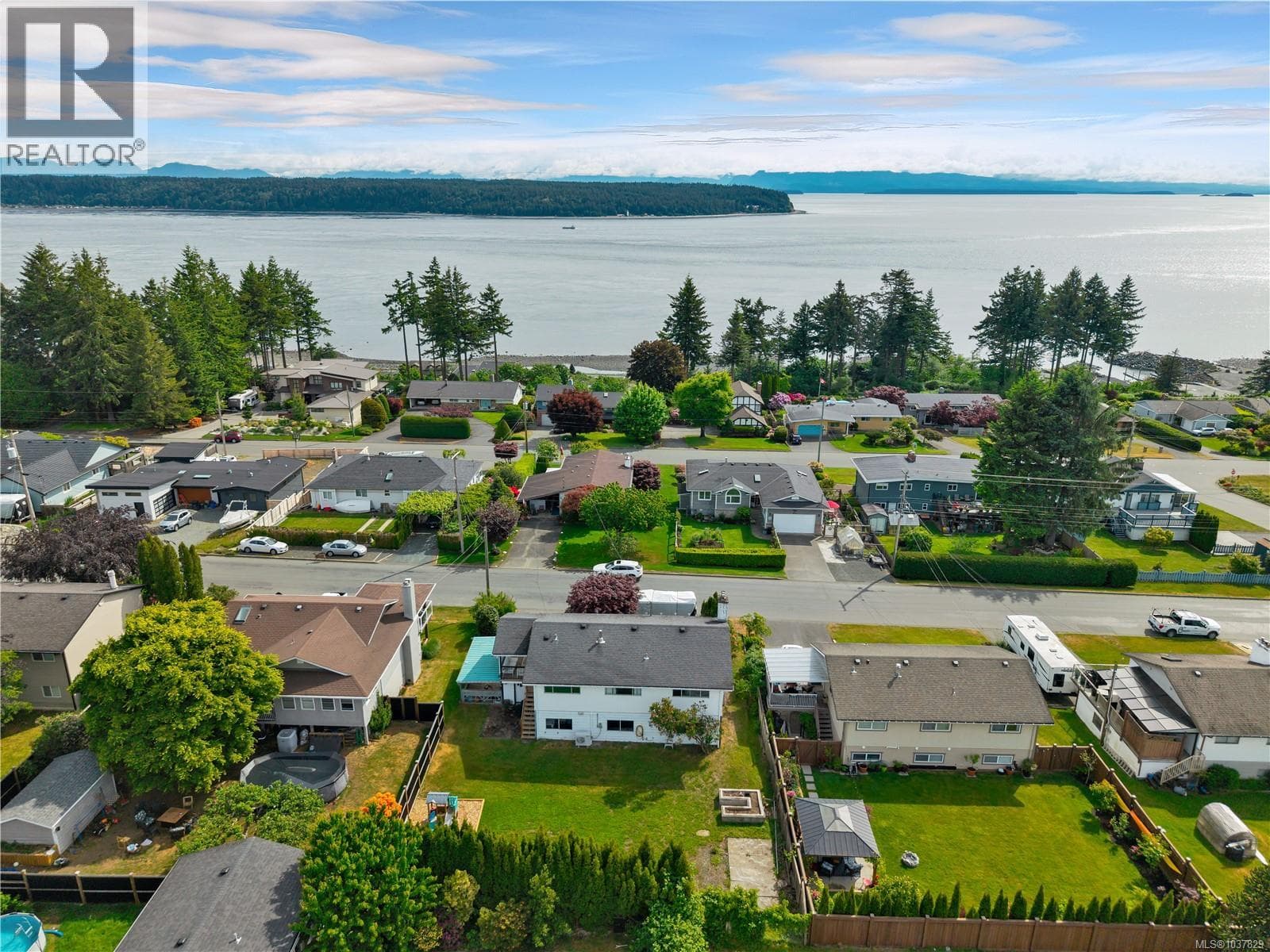 880 Galerno Rd, Vancouver Island — photo 4