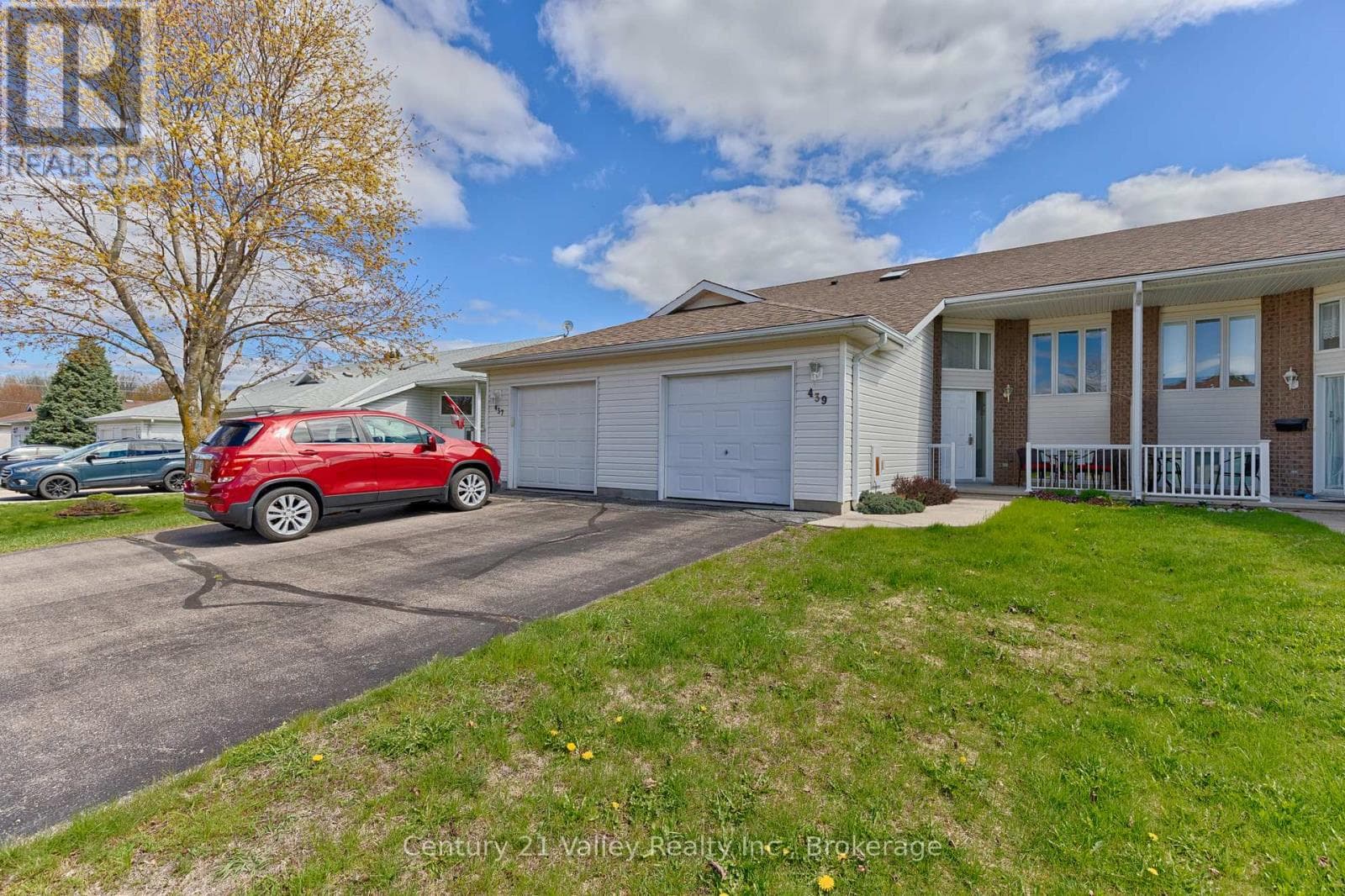 439 MAYHEW STREET, Renfrew County — photo 4