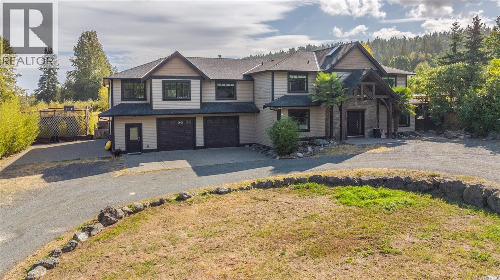 2466 SUMMERSET ROAD in 